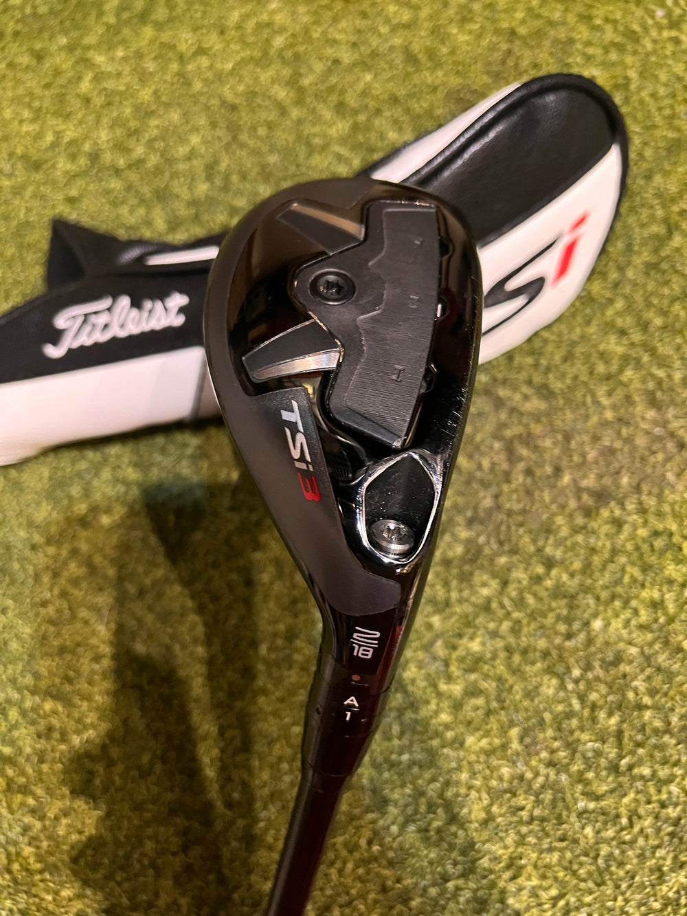 Titleist TSi3 2 18* Hybrid, Tensei White Stiff Flex, RH
