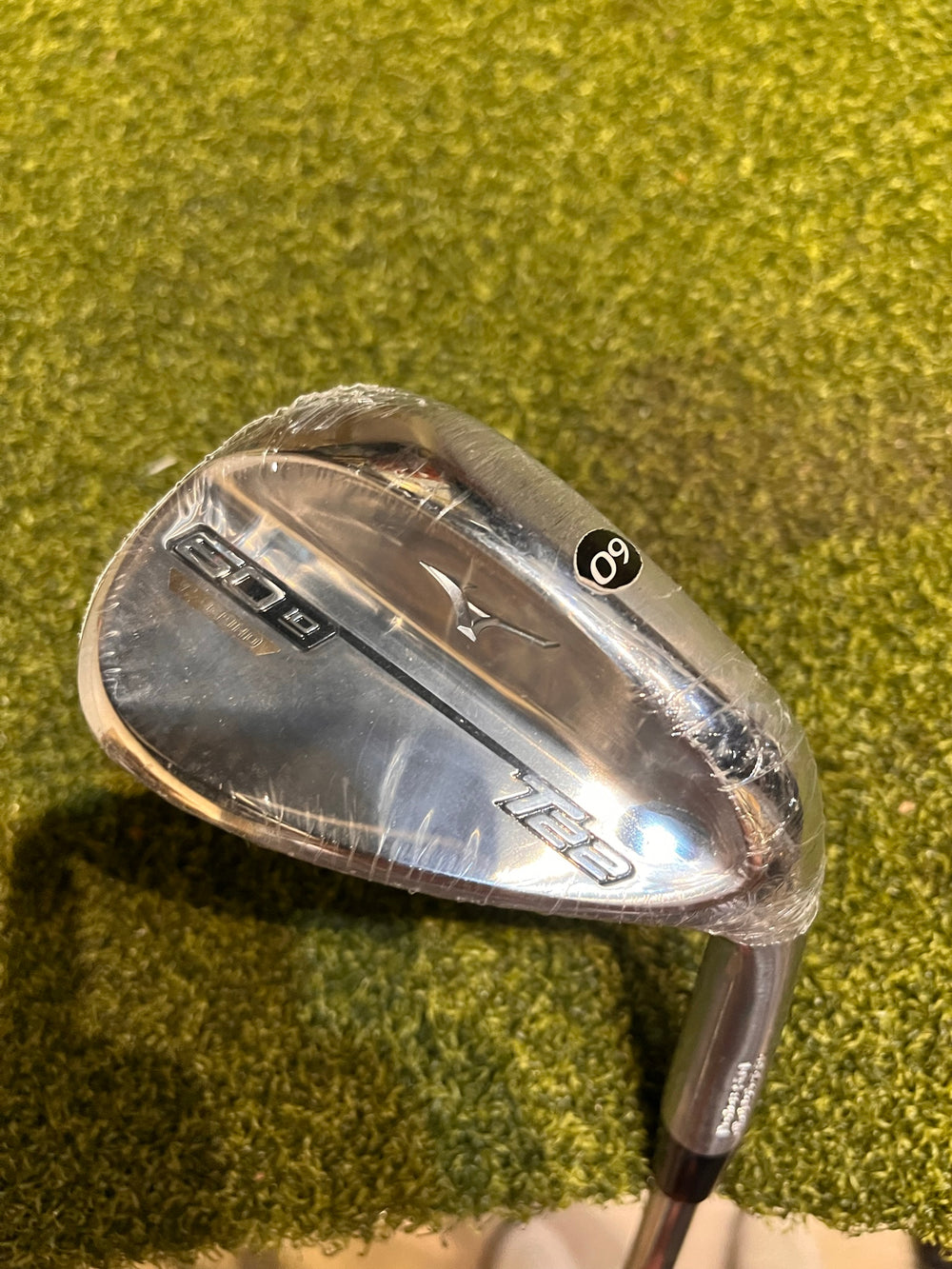 Mizuno T22 Satin 60.10* Wedge, Dynamic Gold Tour Issue S400 Stiff Flex, RH