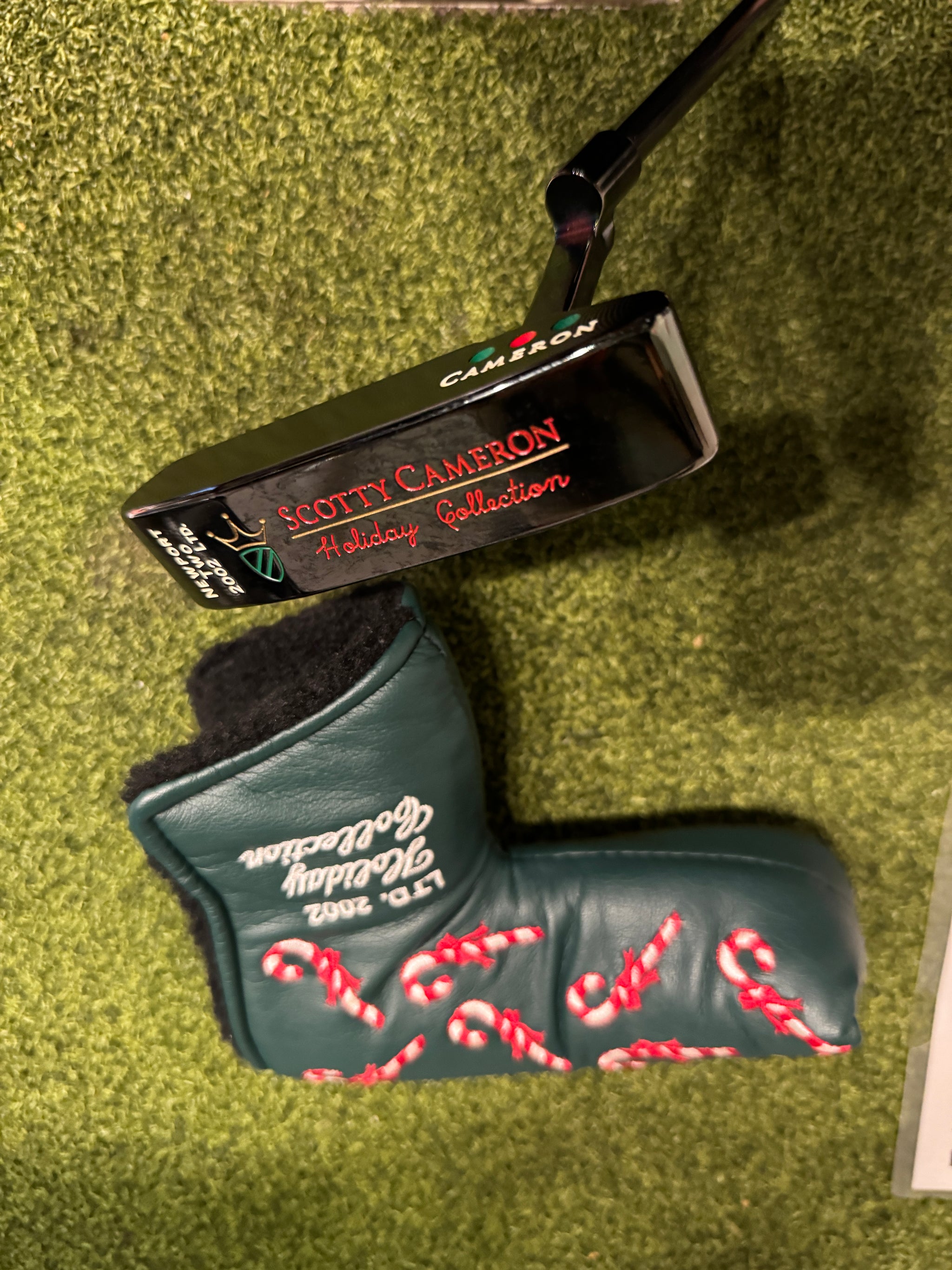 Scotty Cameron 2002 Holiday Collection Limited Edition Putter, 35