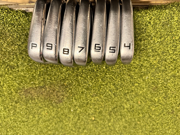 TaylorMade 2023 P7MC 4-PW Iron Set, Dynaimc Gold Tour Issue S400 Stiff Flex, RH
