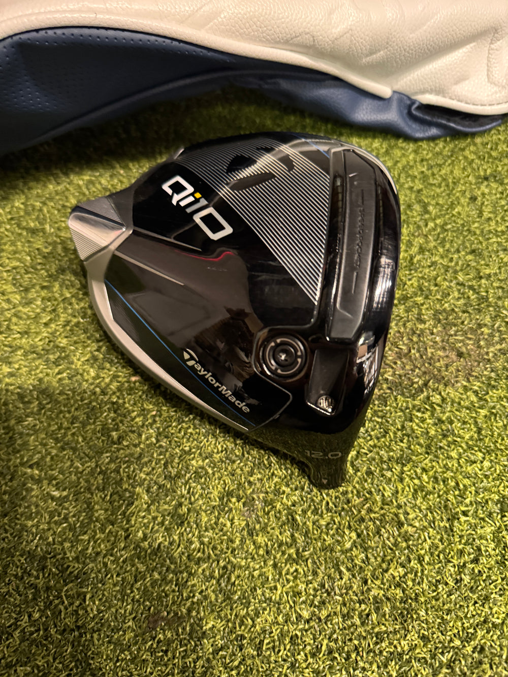 TaylorMade Qi10 12* Driver HEAD ONLY, RH