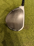 TaylorMade SIM Max 10.5* Driver, Fujikura Ventus Blue Velocore Regular Flex, RH