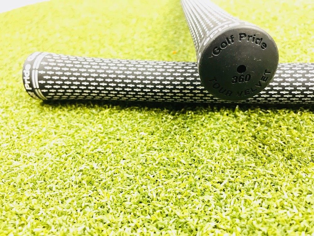 New Titleist 718/818 Stock Grip- Golf Pride Tour Velvet 360* White Standard Size- Single Grip - Bogies R Us Golf Shop LowCountry Custom Golf